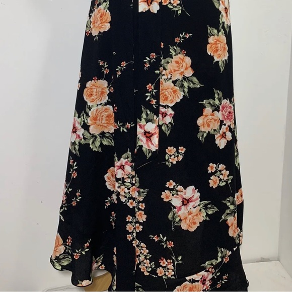 Floral Wrap Skirt Black Midi Short Front Long Back Bar III Sz Large UK 14-16 - Picture 9 of 11